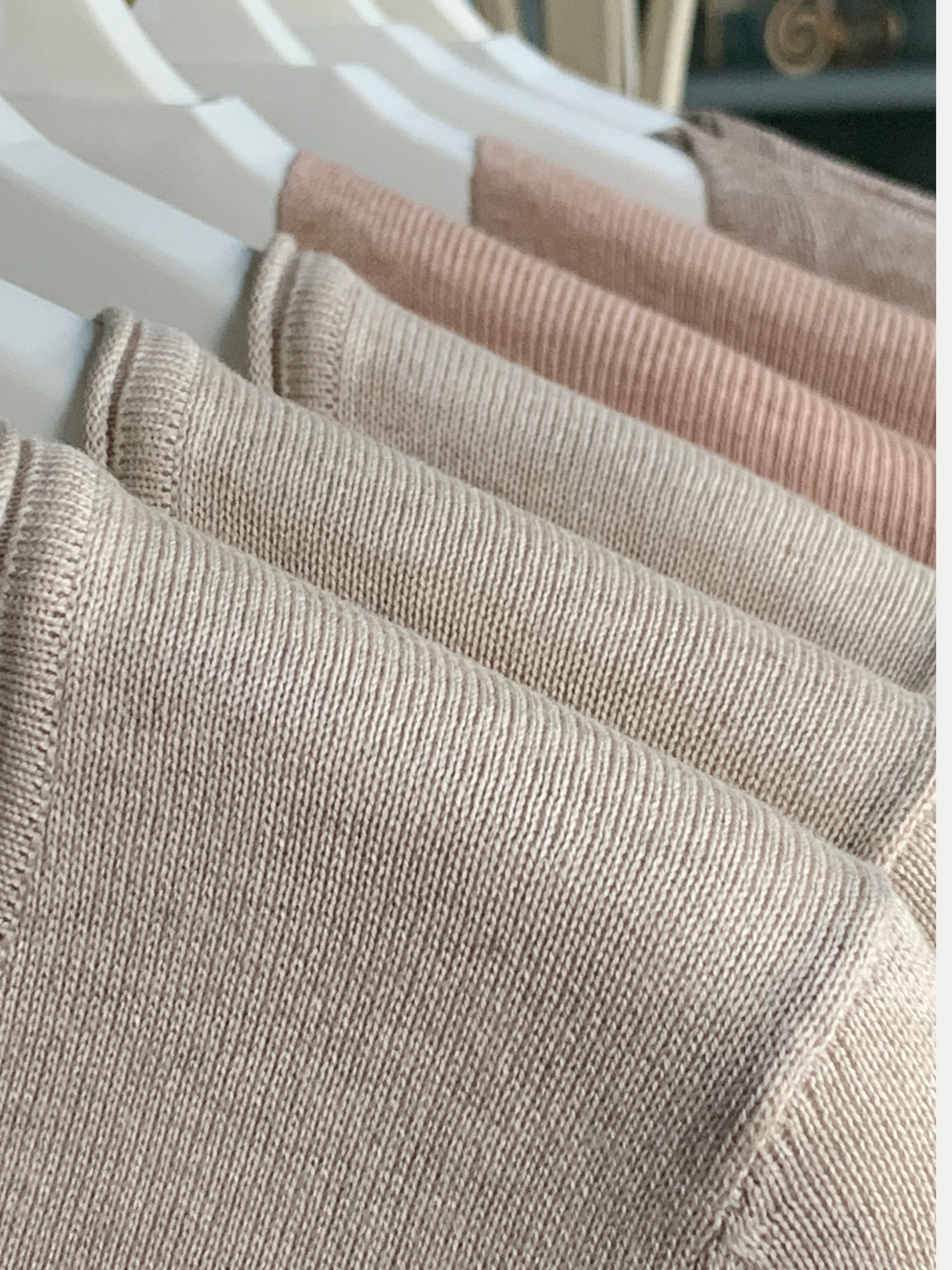 Bavlněný svetr s viskózou